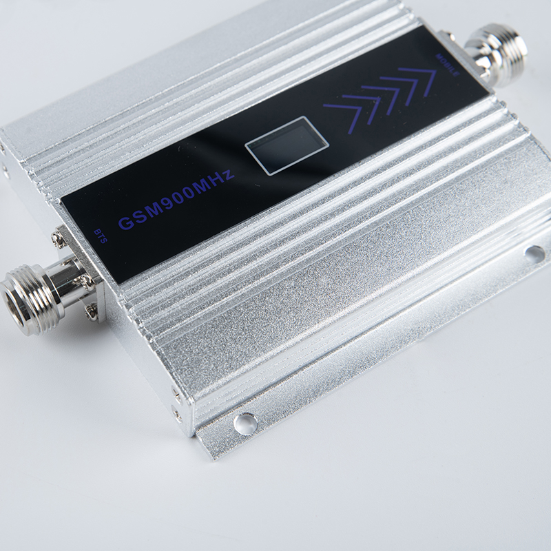 石拐家用单频手机信号增强器100㎡